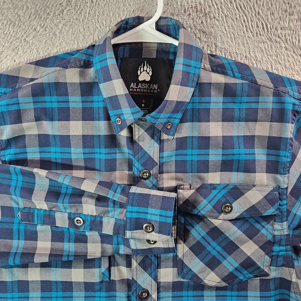 Alaskan Hardgear‎ Shirt Men Small Button Up Long Sleeve Green Gray Plaid